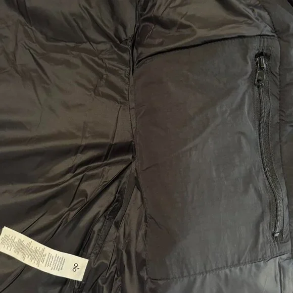 Alo Yoga Black Women's Glacier Puffer - Picture 4 of 8